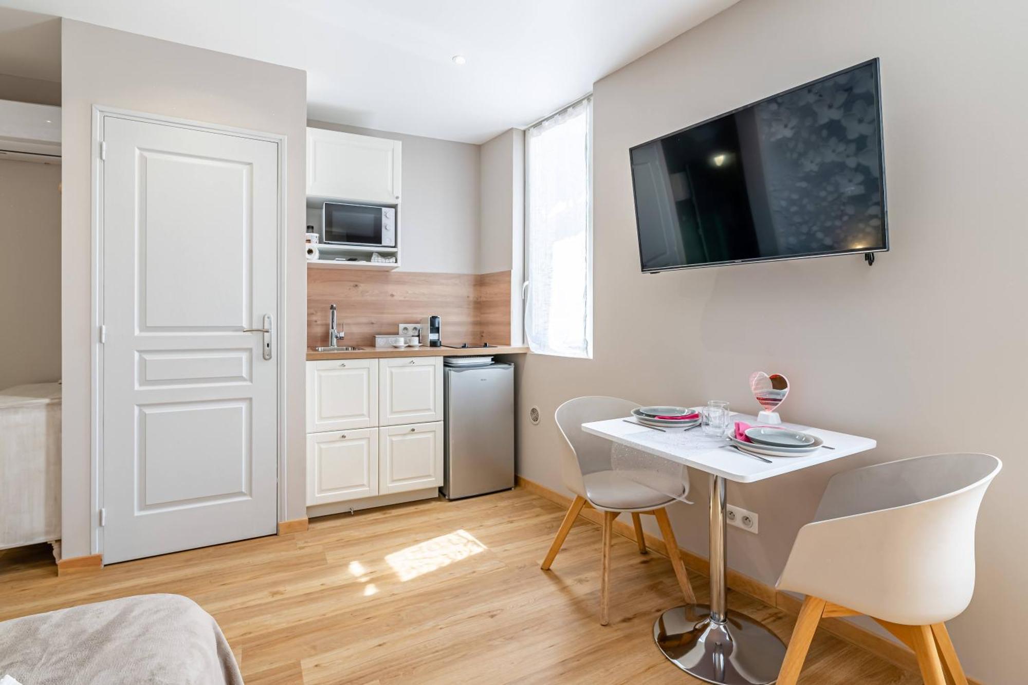 Studio Love Room Spa Baignoire Double La Ciotat Centre Port Dış mekan fotoğraf